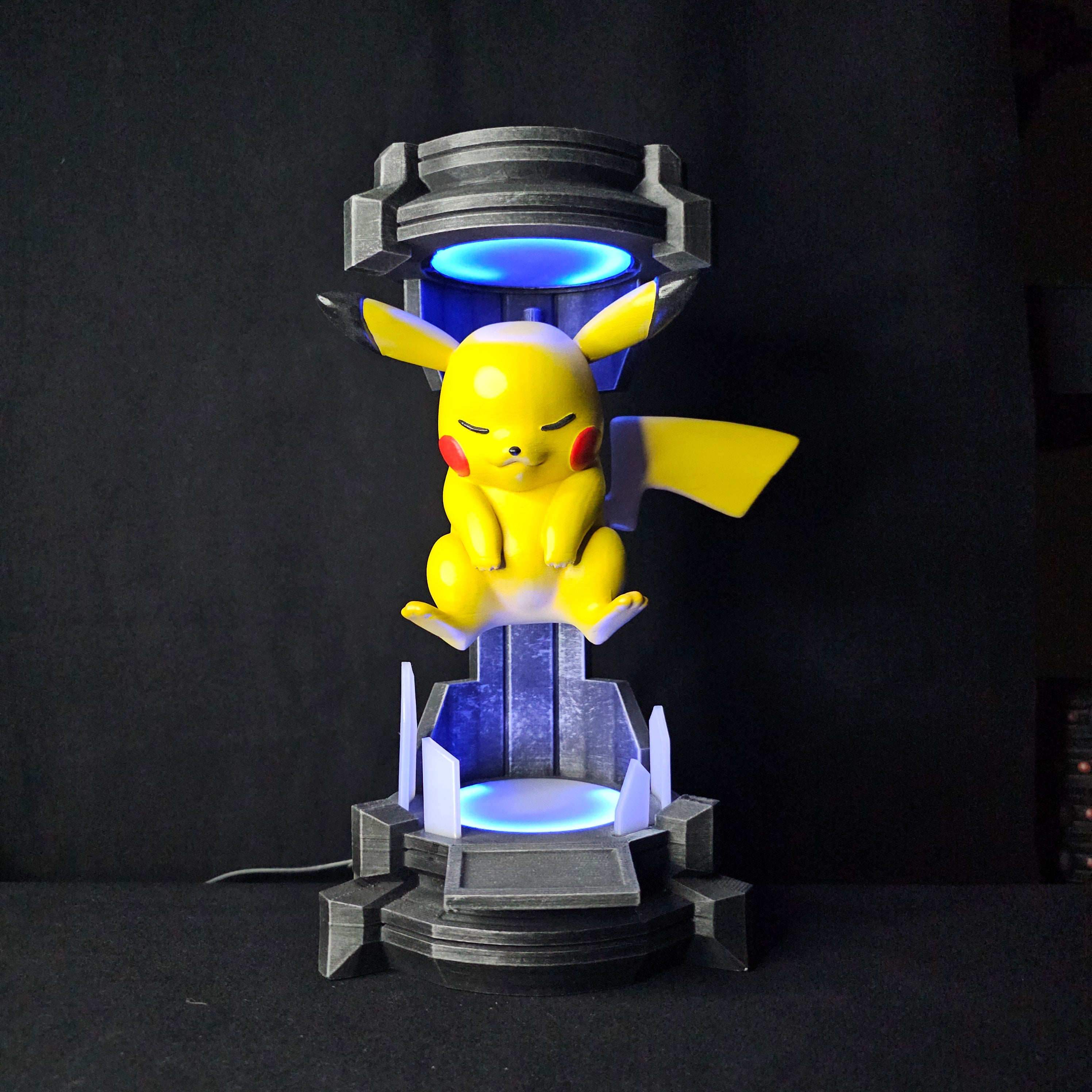 Lámpara Pikachu en Incubadora RGB