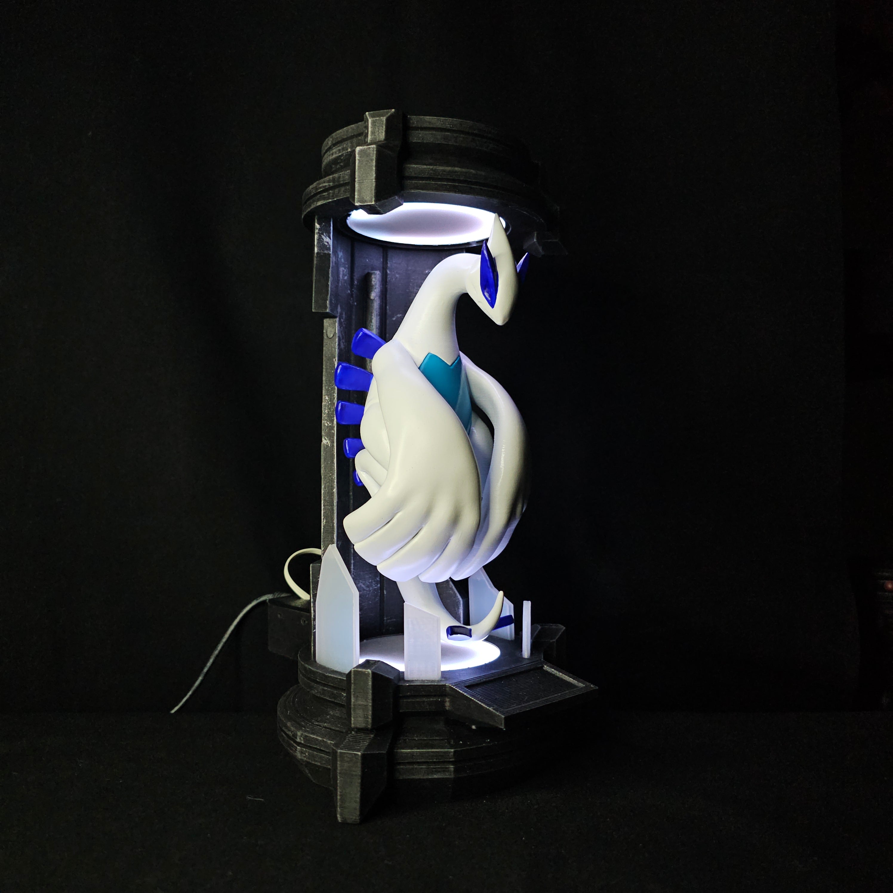 Lámpara Lugia en Incubadora RGB