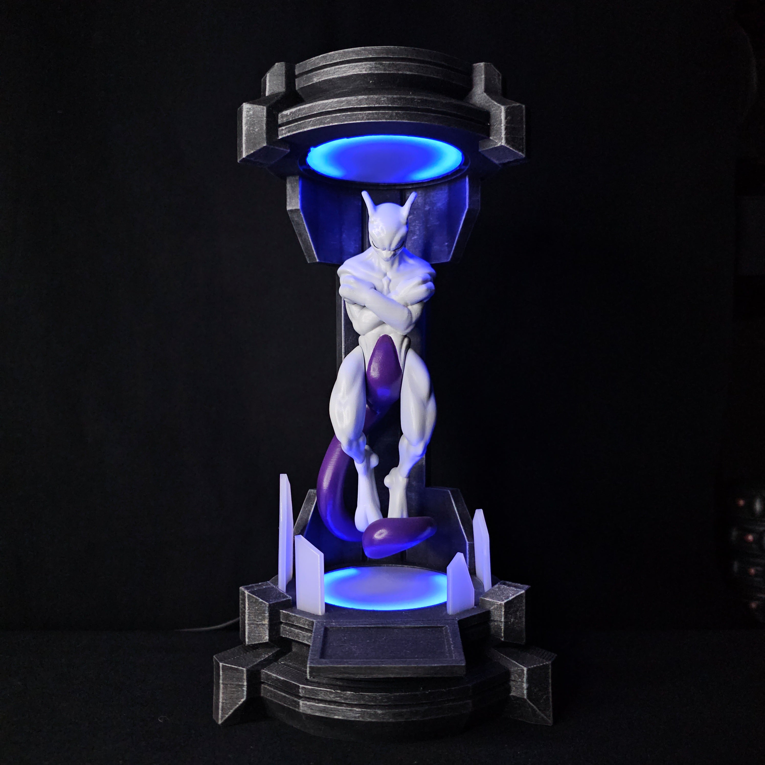 Lámpara Mewtwo en Incubadora RGB