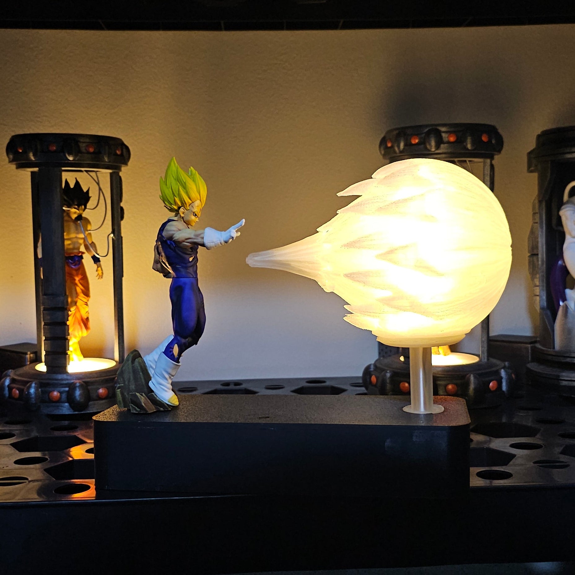 Lámpara Vegeta Con Sonido